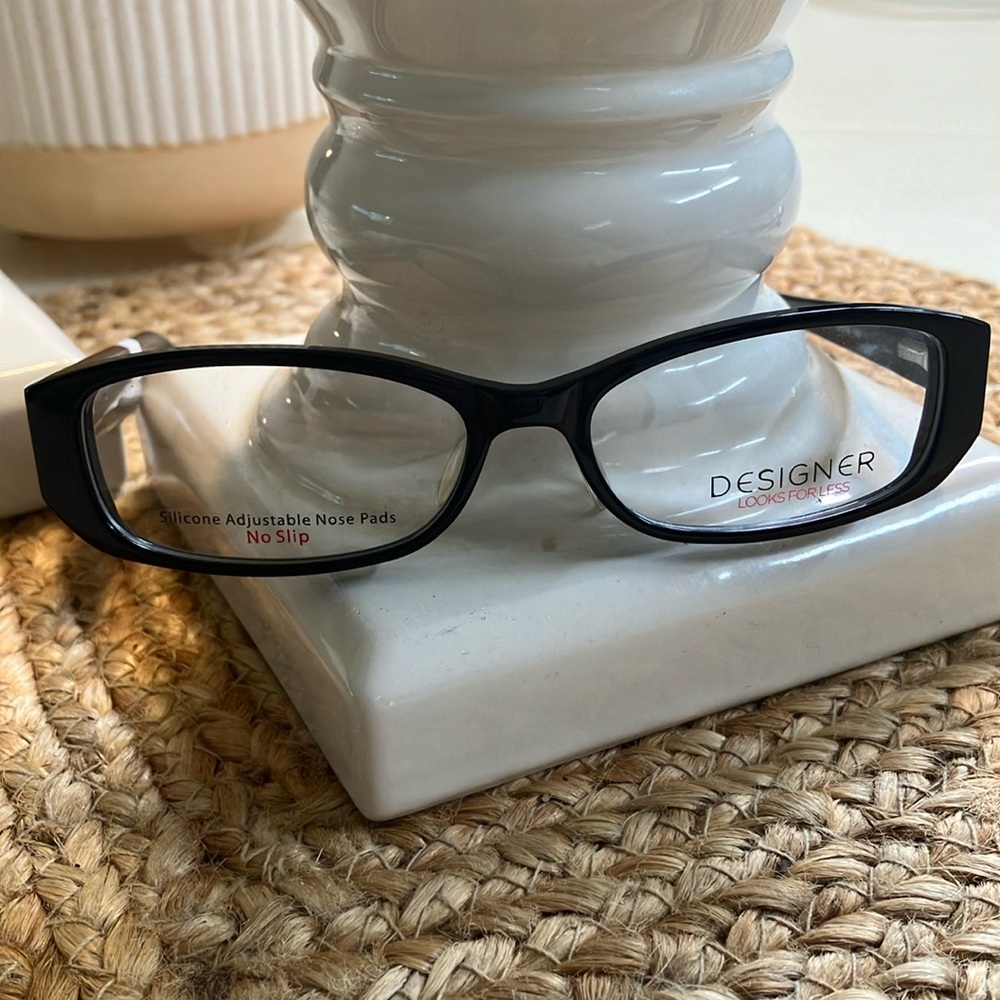 New Designer looks for less eyeglasses frames black rhinestones no slip